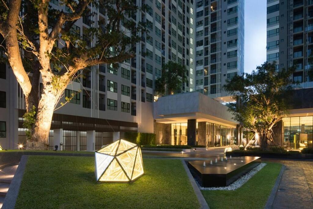 The Base Condo Center Of Pattaya Rooftop Swimming Pool Luaran gambar